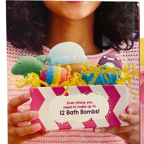 ⭐️4/$20⭐️ NEW Klutz Make Your Own Bath Bombs - Picture 4 of 5